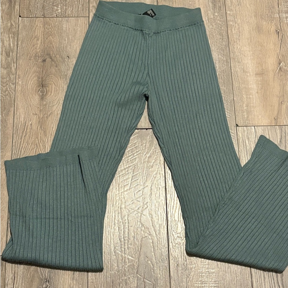 Forever 21 Green Ribbed Leggings High-Rise Stretch